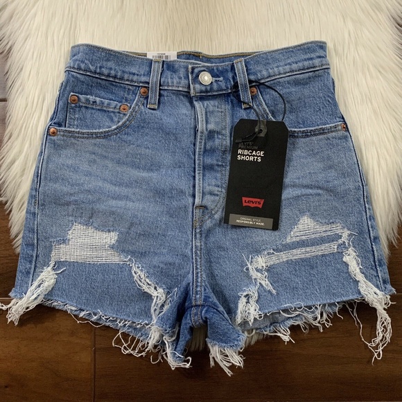 Levi's Pants - Levi's Tango Feels Ribcage Cut Off Jean Shorts